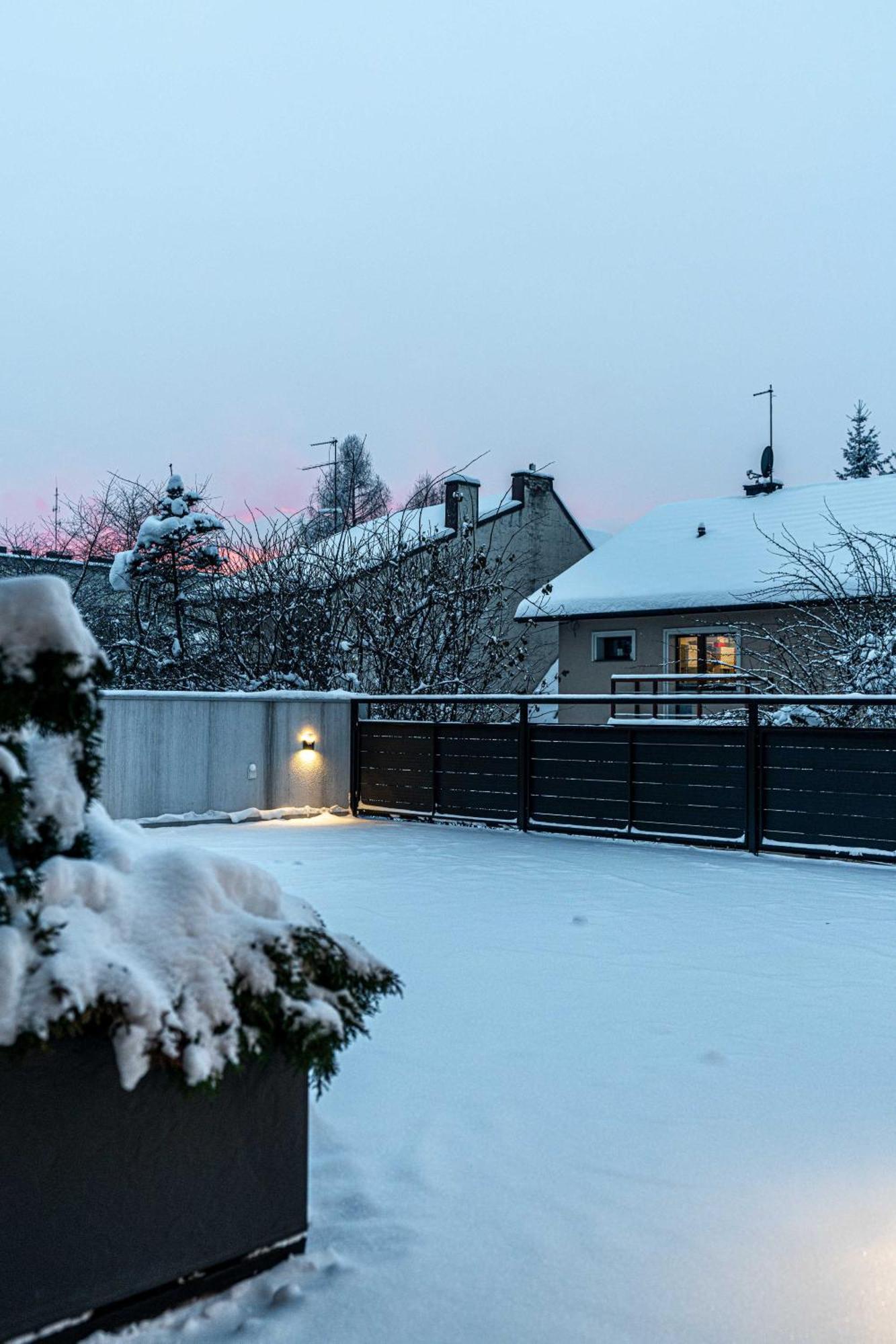 Spora Chata Nowy Targ Exterior foto